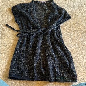 Black and Gold Knit Short-sleeve Cardigan